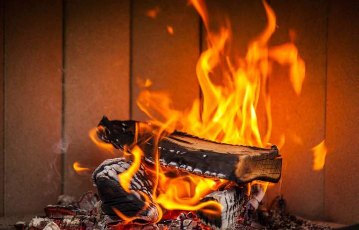 Installation de cheminées Donjeux